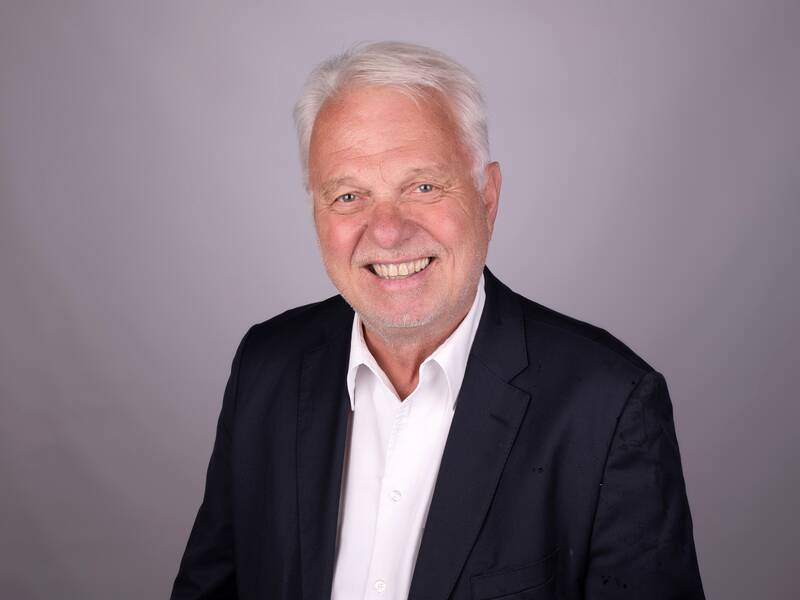 Portrait von Stadtrat Dr. Rudolf