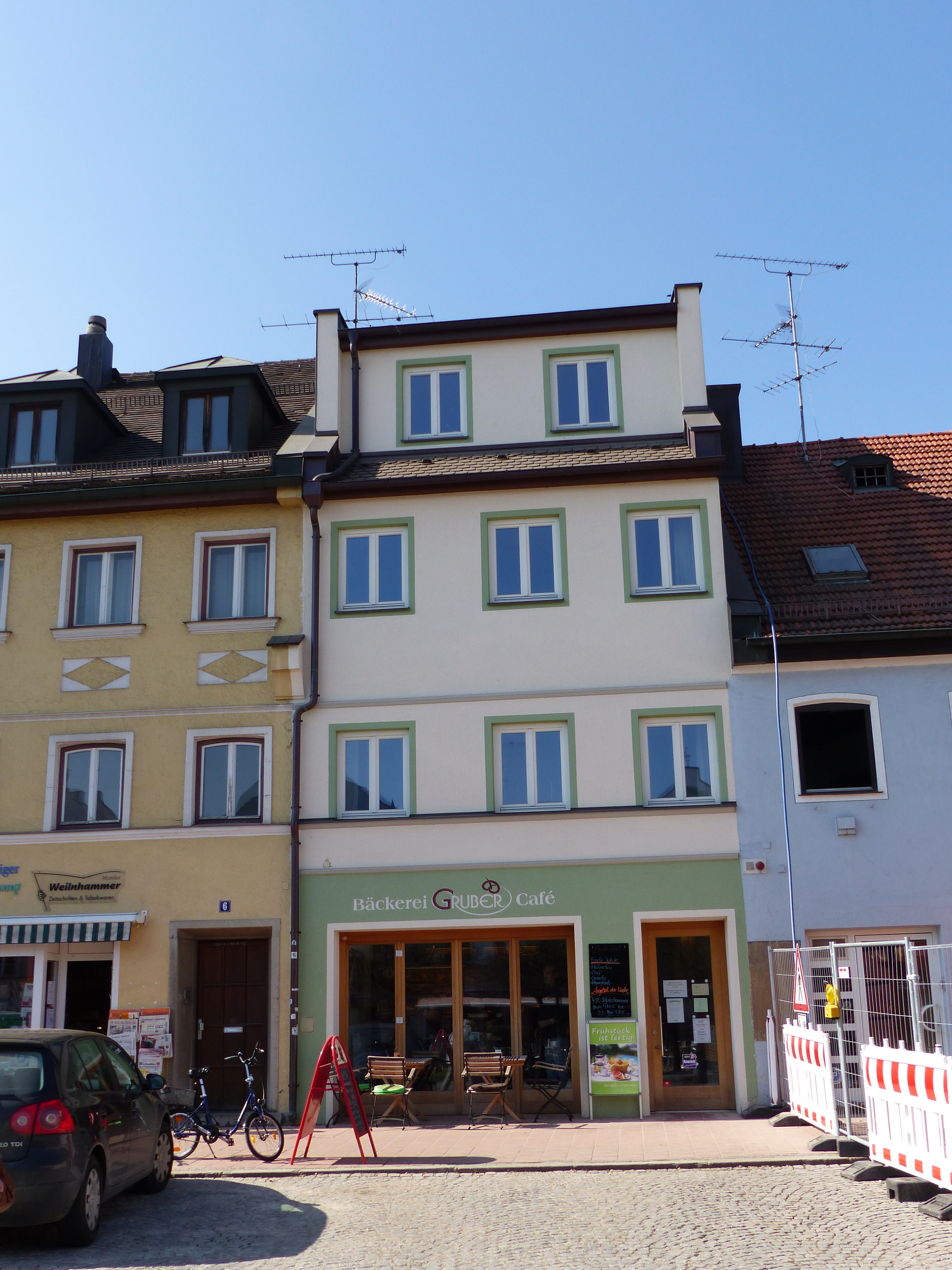 Bäckerei Cafe Gruber Leider haben wir keinen Alternativtext zu diesem Bild. Wir arbeiten daran und bitten um Ihr Verständnis.