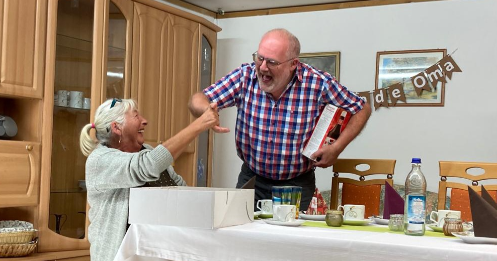 Leider haben wir keinen Alternativtext zu diesem Bild, aber wir arbeiten daran.
